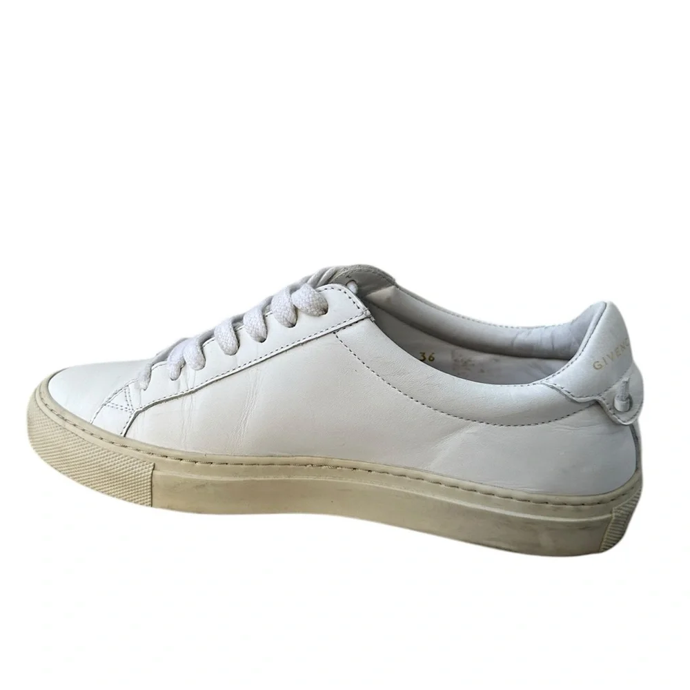 Givenchy  White Leather Low Top Sneakers EU 36 / US 6 - Women. - Picture 4 of 16